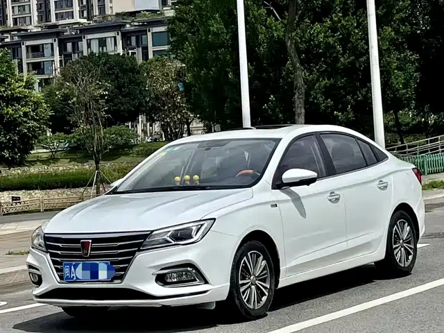 ROEWE  I5