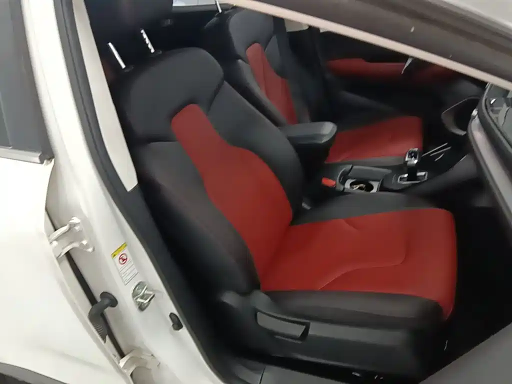 Haval H2s — миниатюра 25