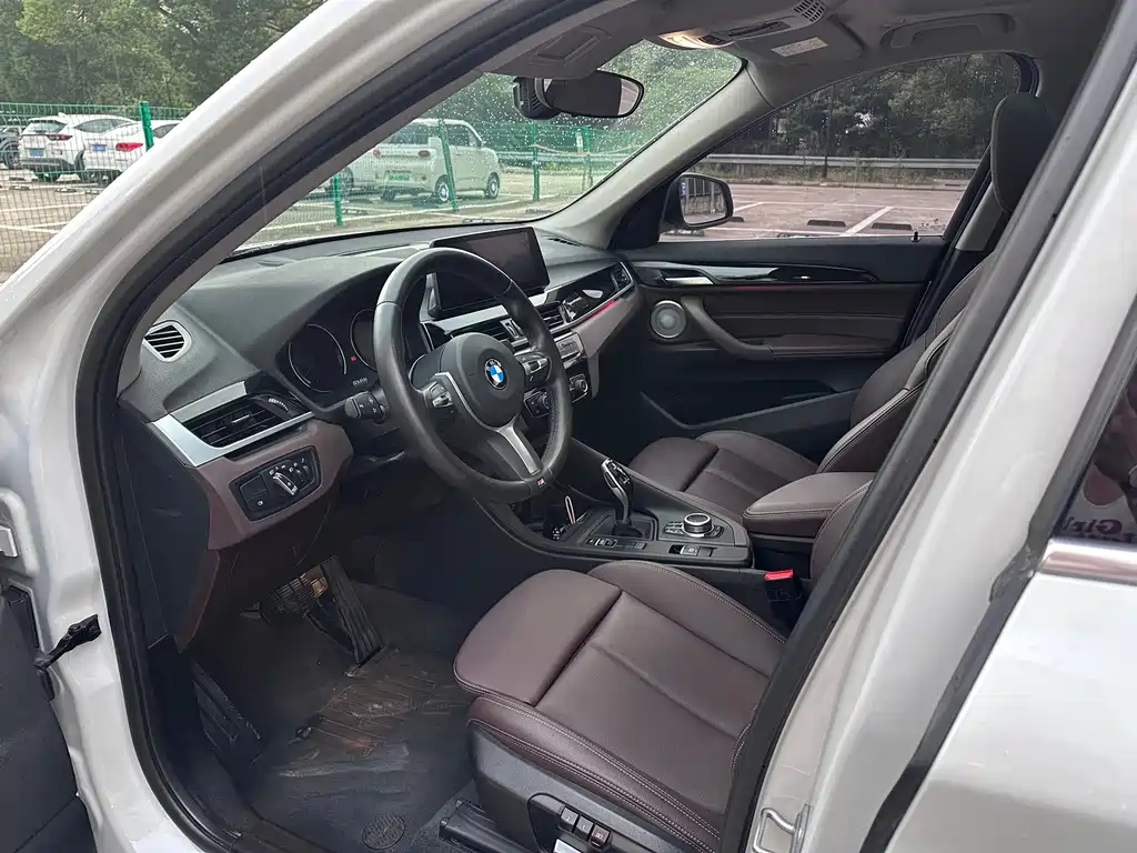 BMW X1 — миниатюра 10