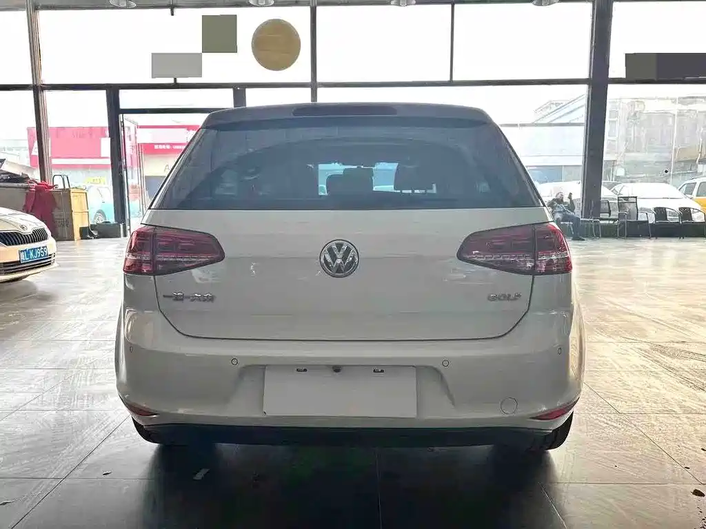 Volkswagen Golf — миниатюра 5