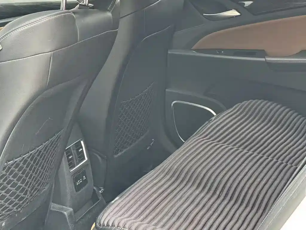 BYD Qin NEV — миниатюра 4