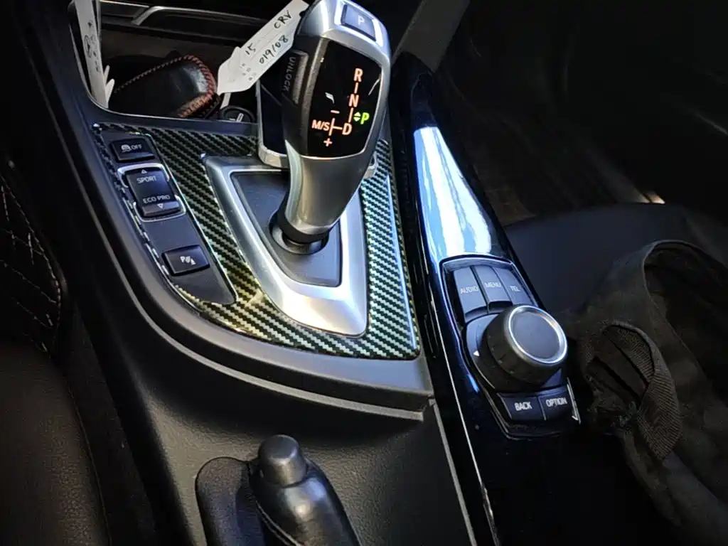 BMW 3 Series — миниатюра 14