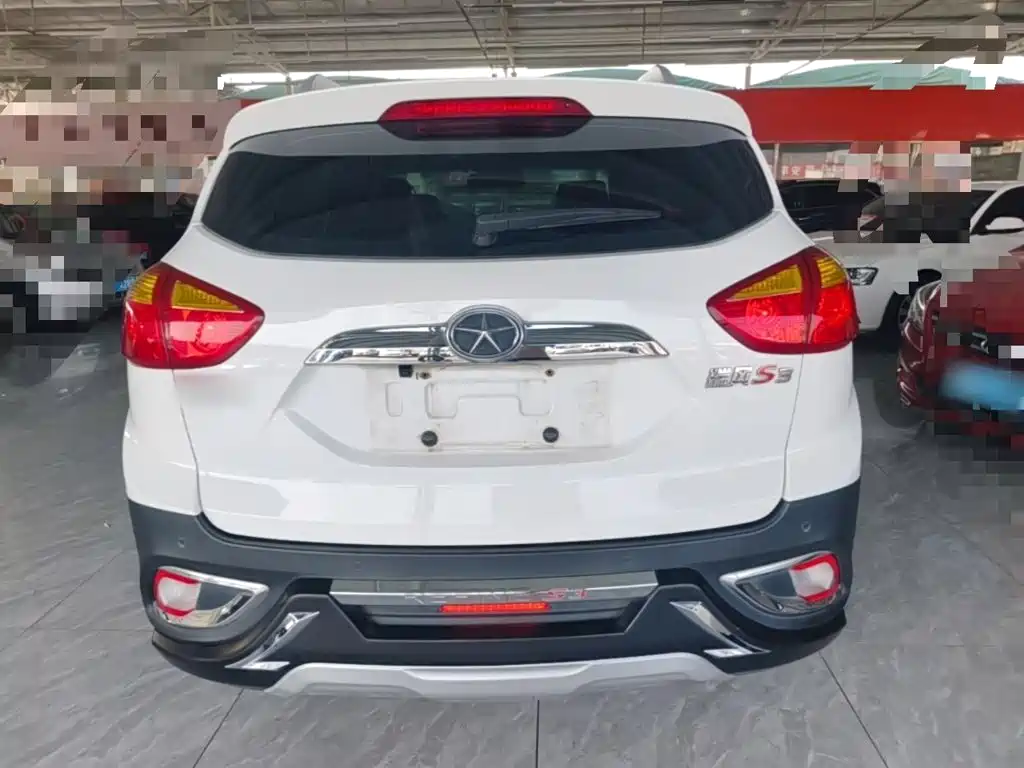 JAC S3 2014 1.5L CVT Luxury