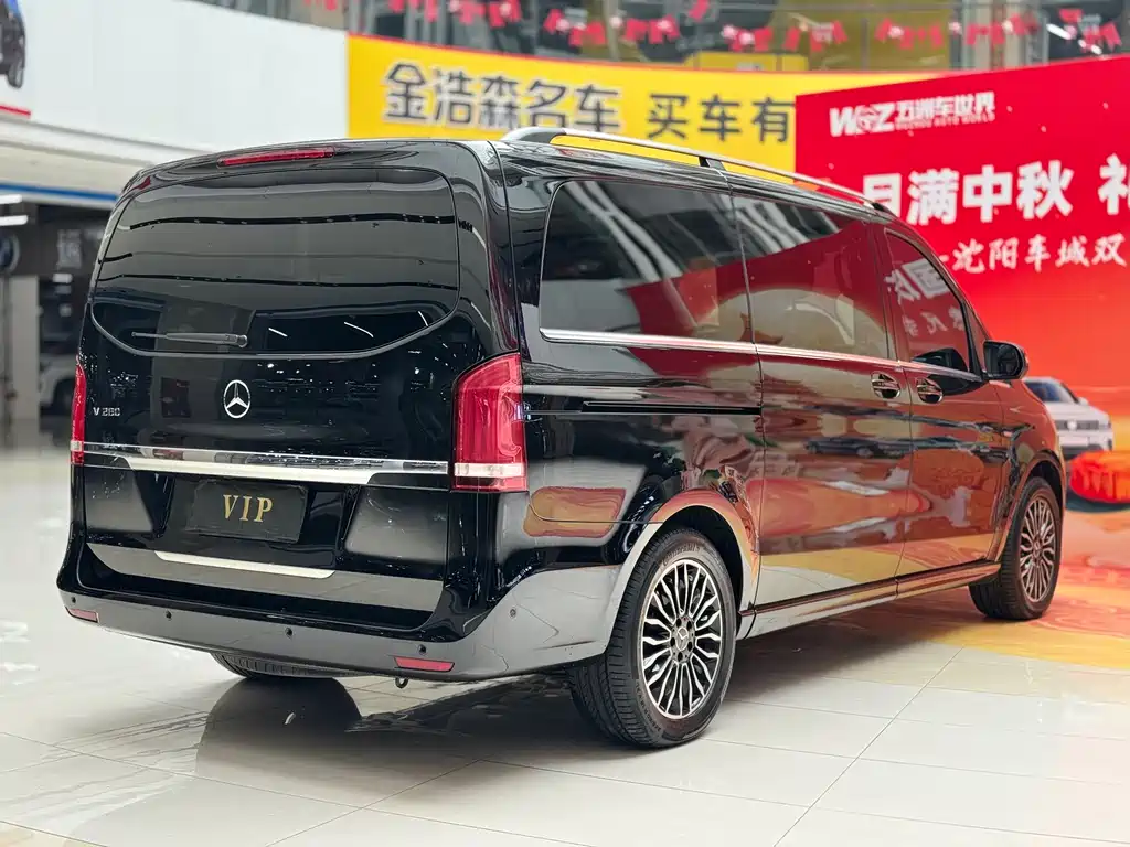 Mercedes-Benz V-Class — миниатюра 9