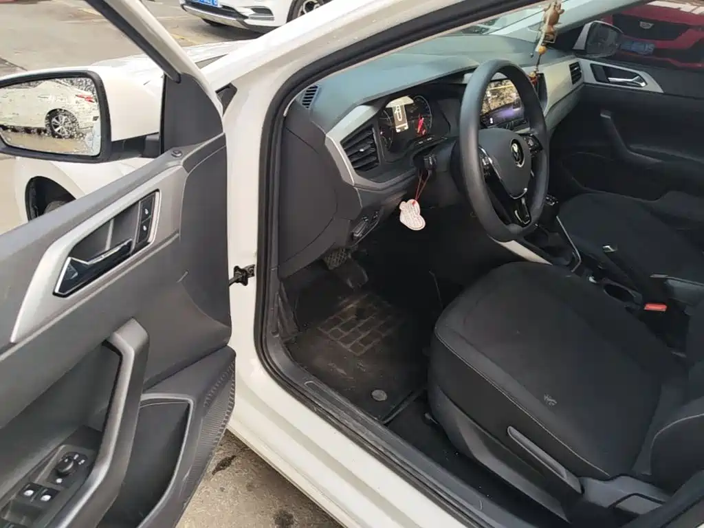 Volkswagen Polo — миниатюра 16