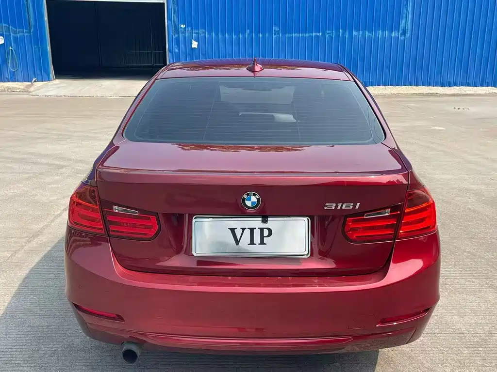 BMW 3 Series — миниатюра 4