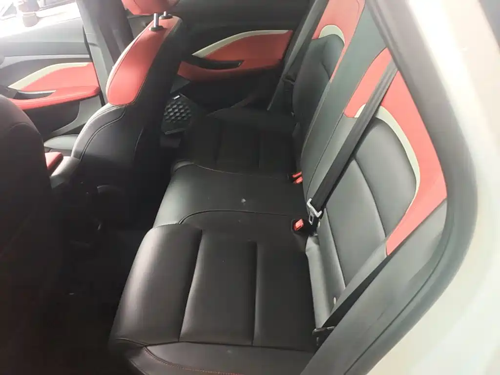 MG MG5 - фото 17