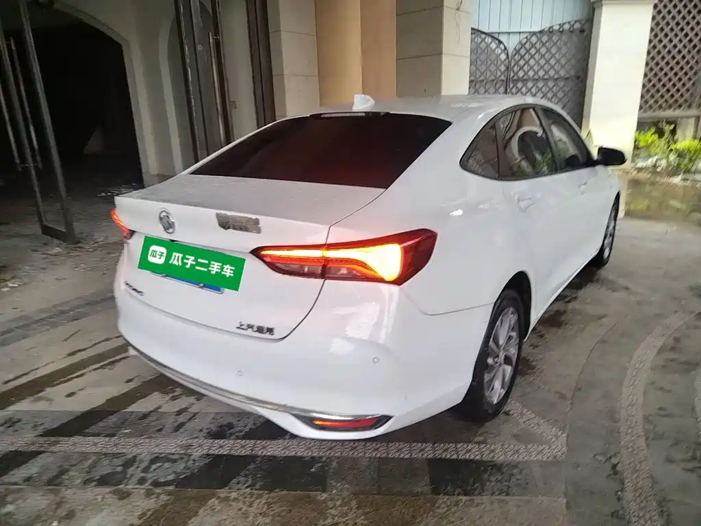 Buick Verano — миниатюра 5