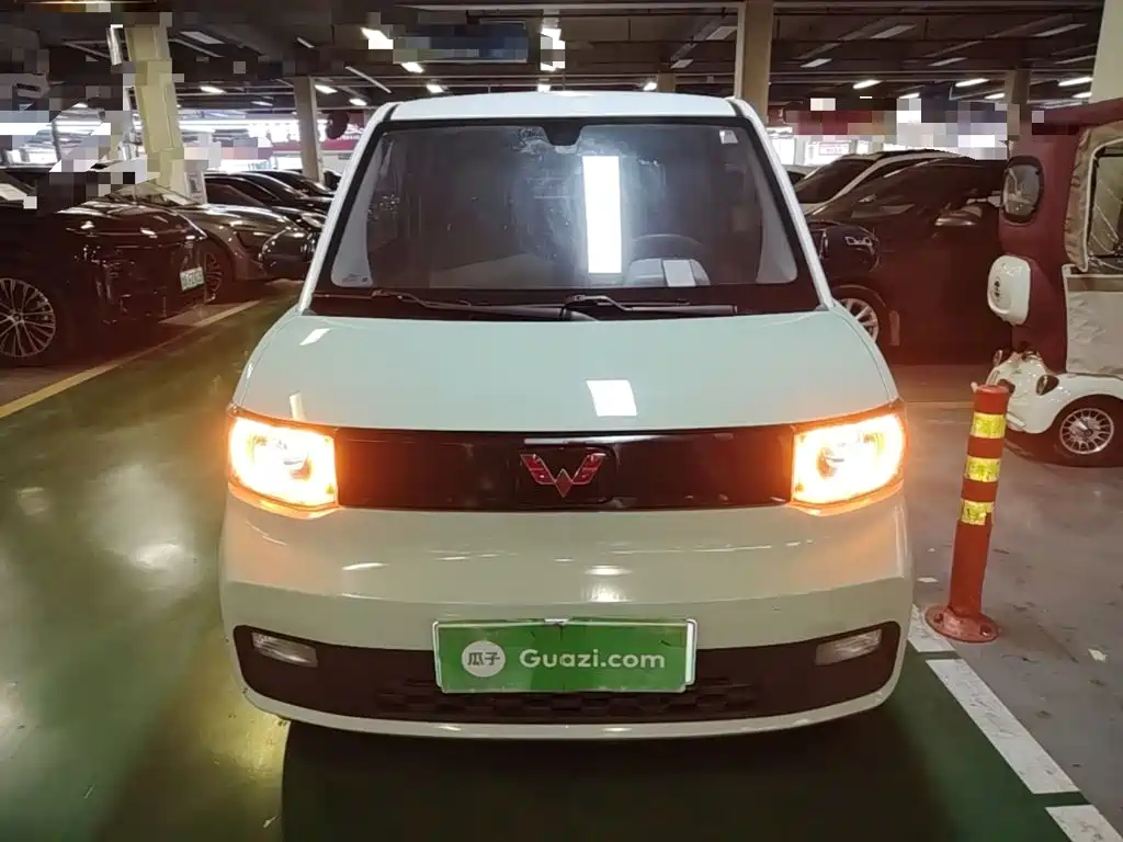 Wuling MINIEV — миниатюра 3