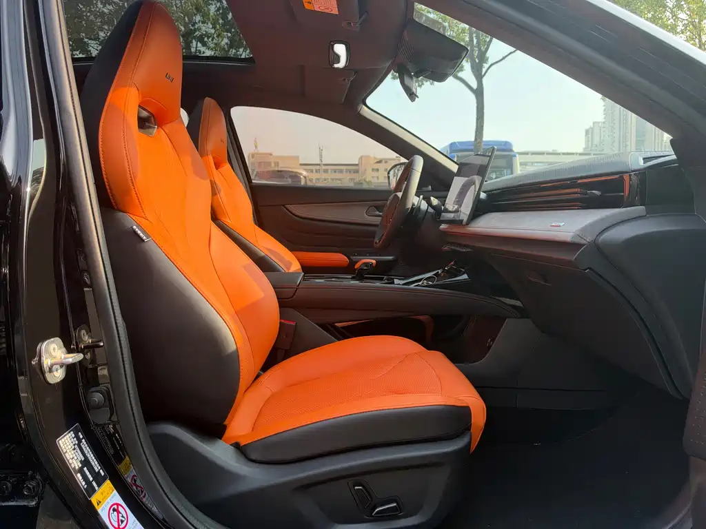Changan UNI-V — миниатюра 21
