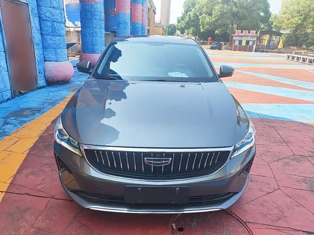 Geely Emgrand — миниатюра 3