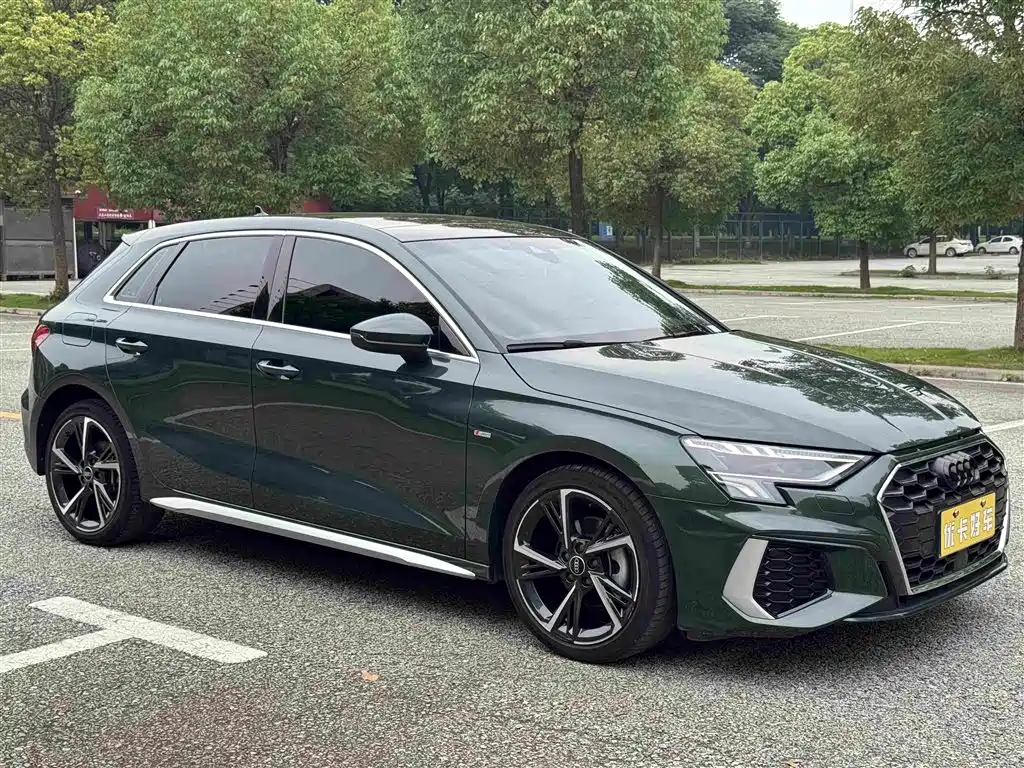 Audi A3 2021 Sportback 35 TFSI Fashion Sport