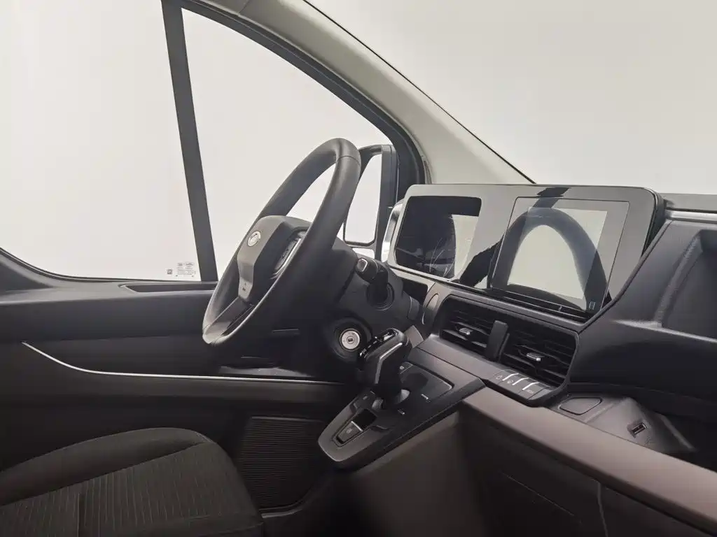 Ford Transit — миниатюра 22