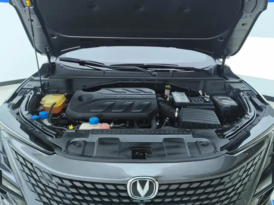 Changan UNI-T — миниатюра 10
