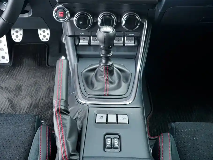 Subaru BRZ — миниатюра 13