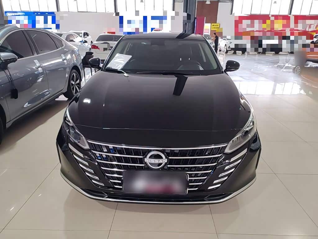 Nissan Teana 2.0 л 2024 г. Чёрный, пробег 12500 км