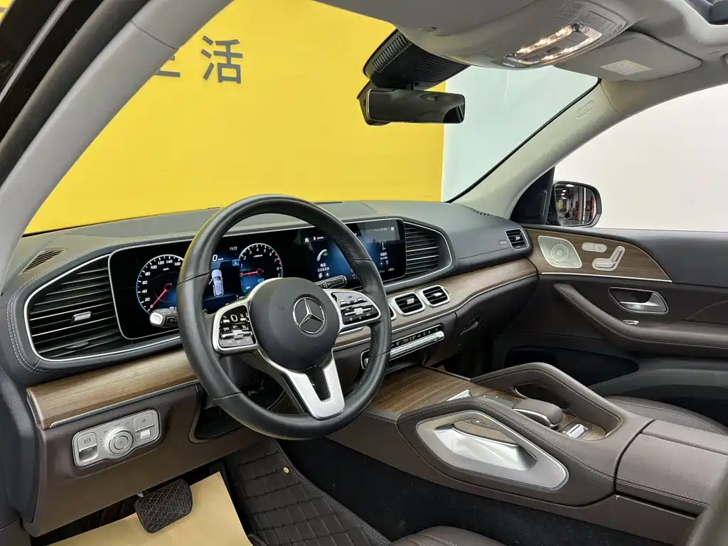Mercedes-Benz GLE New Energy — миниатюра 34