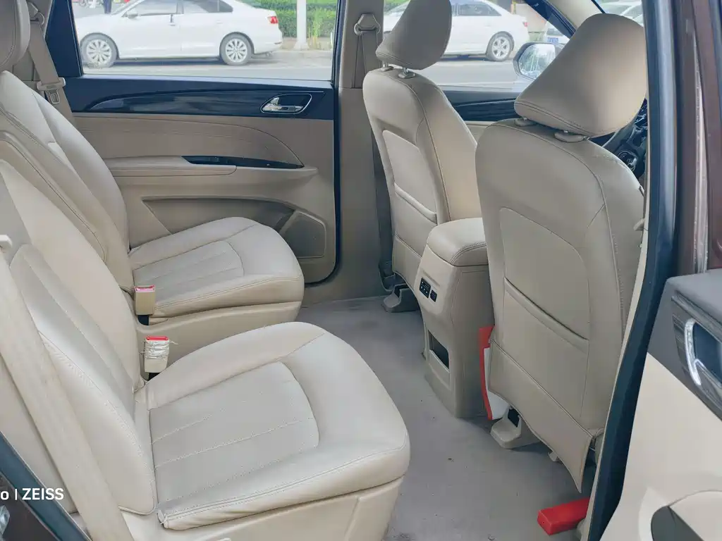 Baojun 730 — миниатюра 7