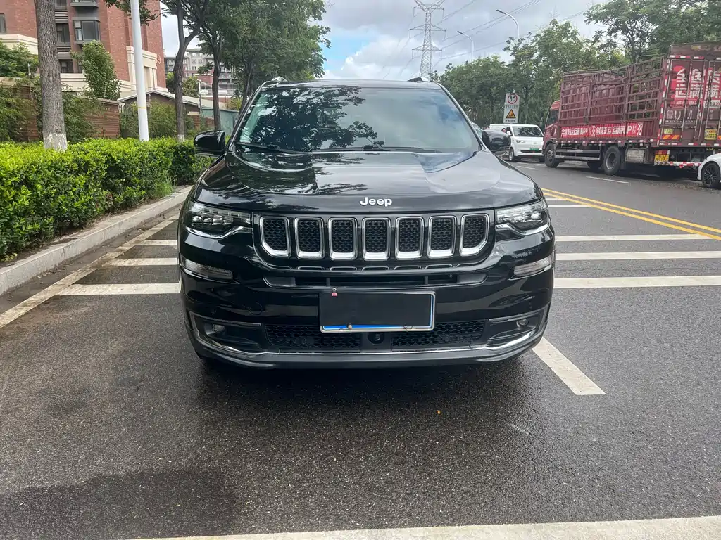 Jeep Grand Commander — миниатюра 2