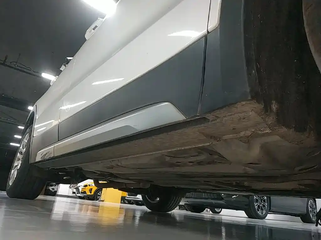 Cadillac XT4 — миниатюра 21