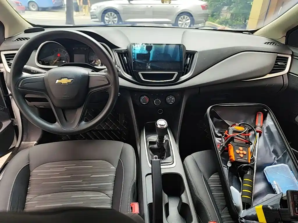 Chevrolet Cavalier — миниатюра 10