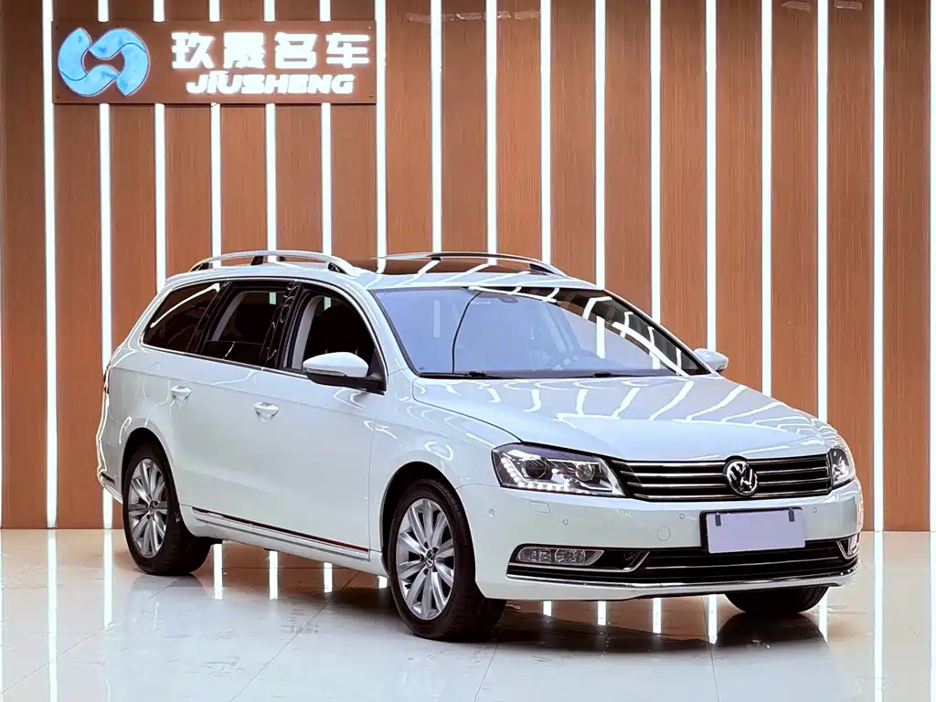 Volkswagen Magotan (Import) — миниатюра 3