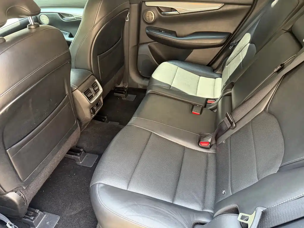 Infiniti QX50 — миниатюра 21