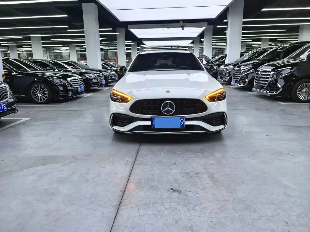 Mercedes-Benz C-Class — миниатюра 2