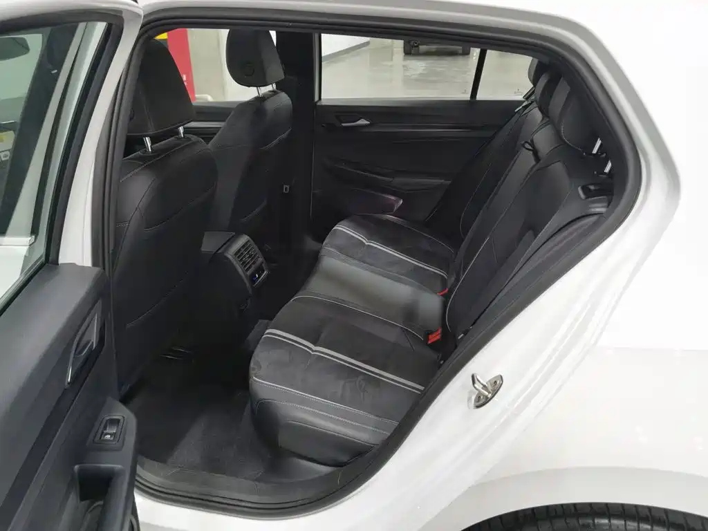 Volkswagen Golf — миниатюра 15