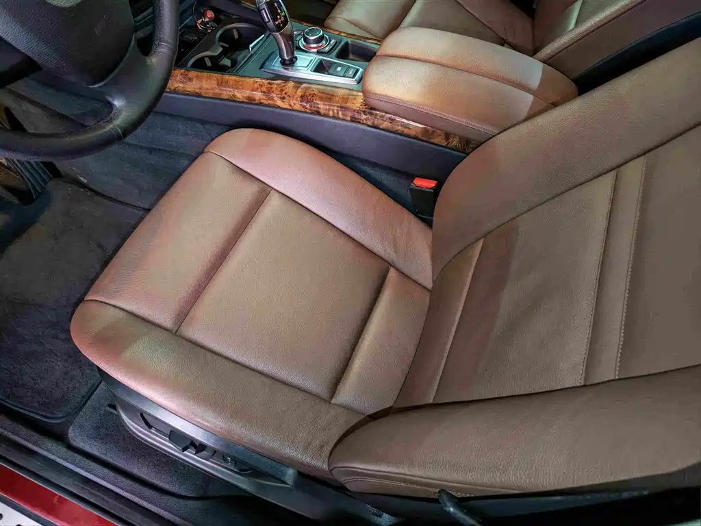 BMW X5 (Import) — миниатюра 7