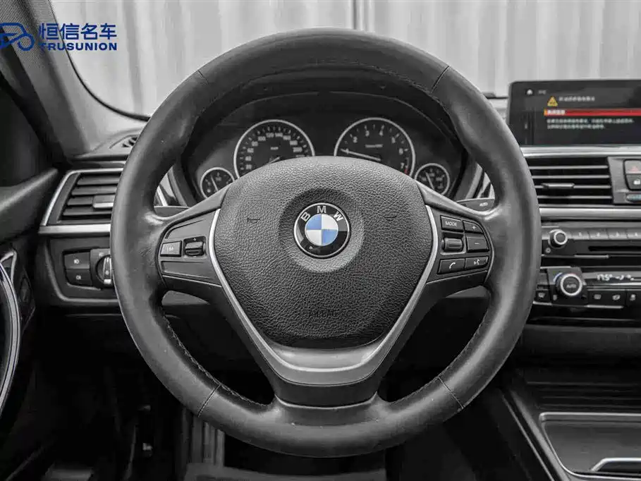 BMW 3 Series — миниатюра 18