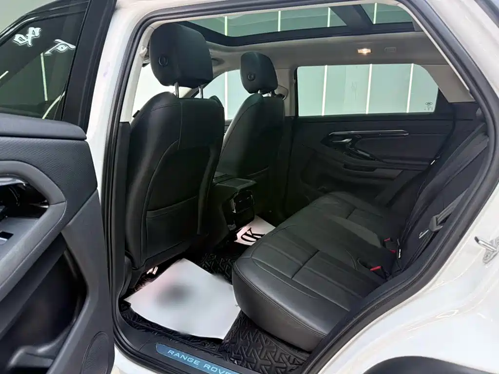 Land Rover Evoque — миниатюра 17