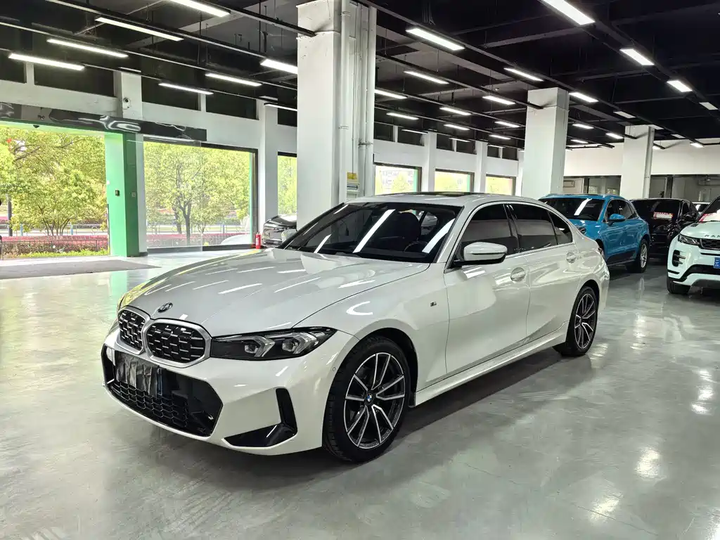 BMW 3 Series 2024