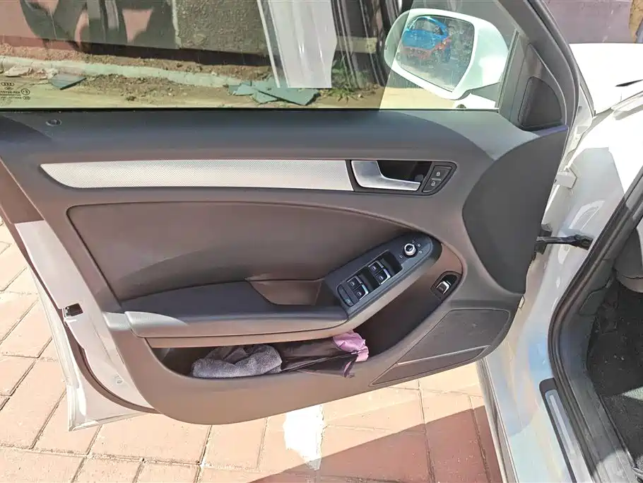 Audi A4L 2016 35 TFSI AT