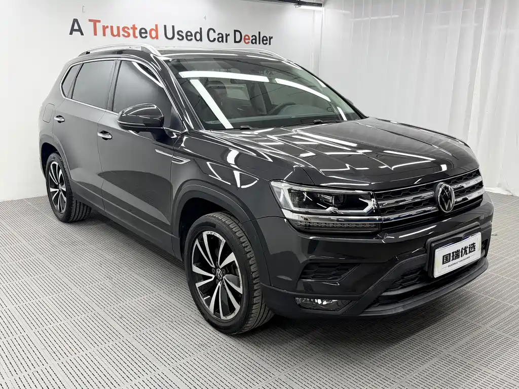 Volkswagen Tharu — миниатюра 3