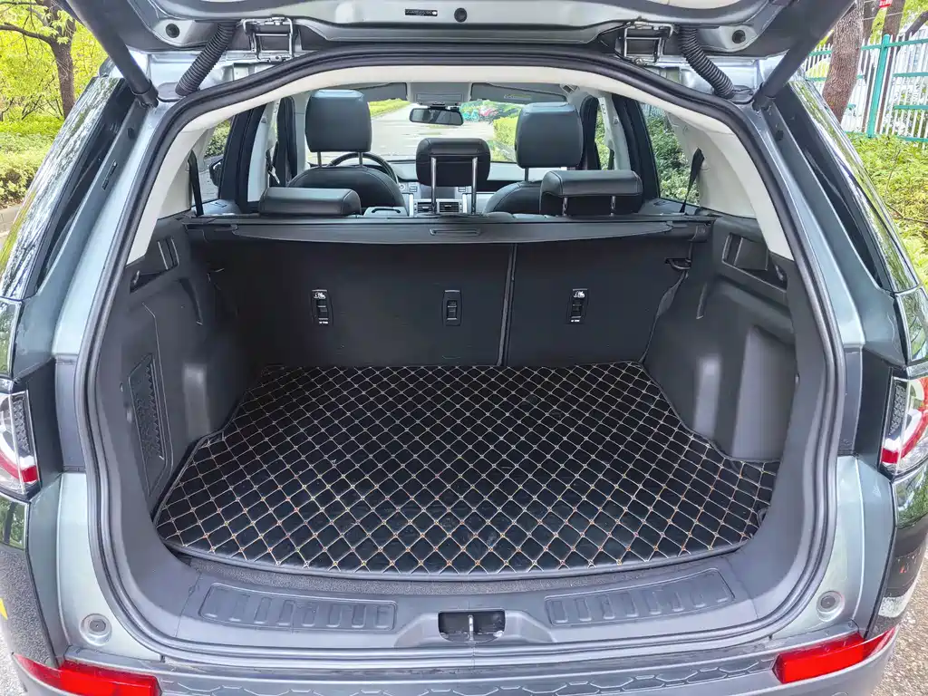 Land Rover Discovery Sport — миниатюра 13