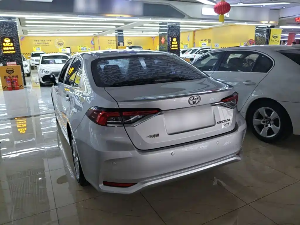 Toyota Corolla — миниатюра 5