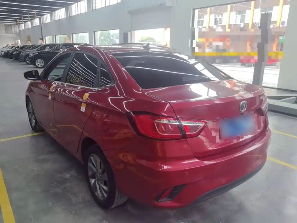 Changan Eado DT — миниатюра 5