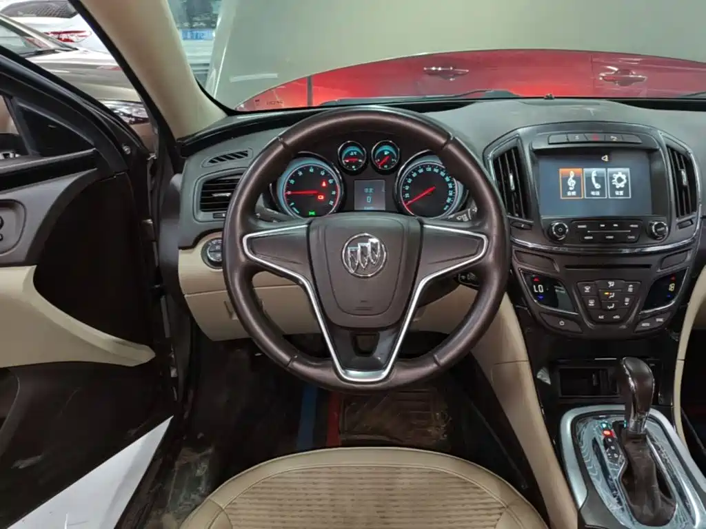 Buick Regal — миниатюра 11