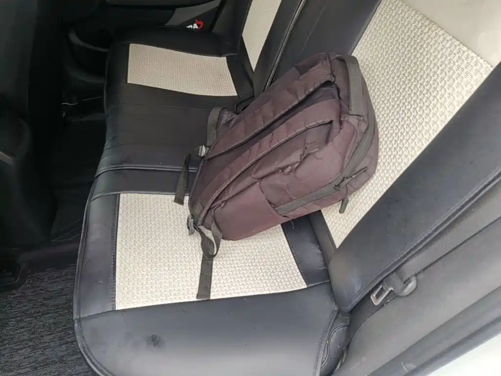 Hyundai Elantra — миниатюра 17