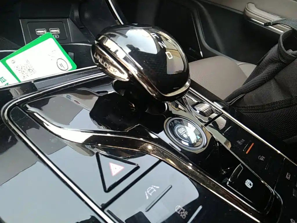 BYD Han — миниатюра 14