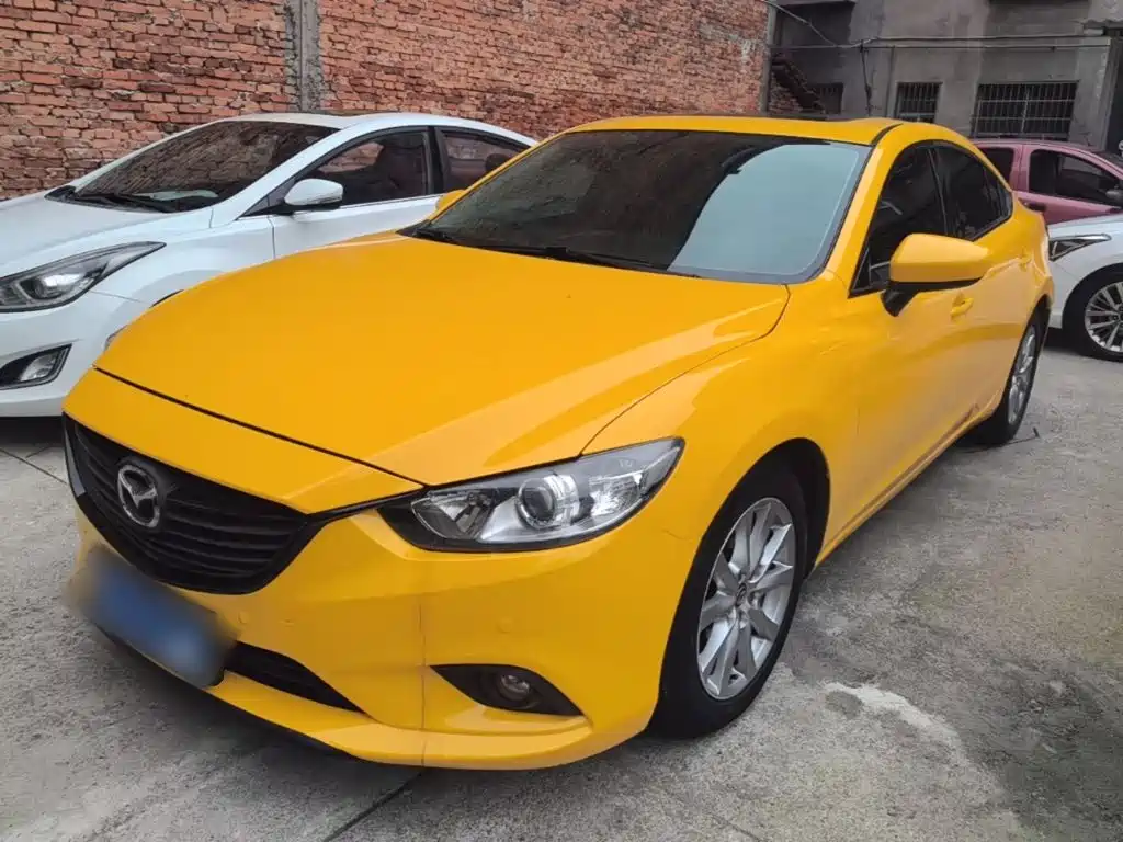Mazda 6 Atenza 2015 2.0L Blue Sky Luxury Edition