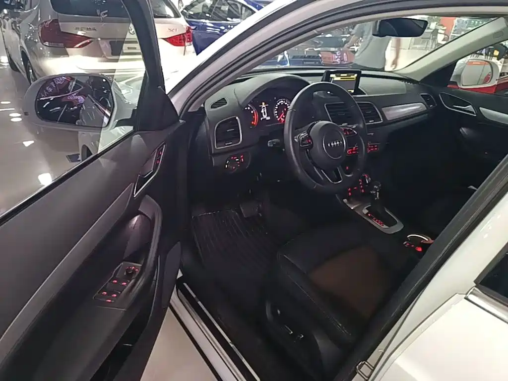 Audi Q3 — миниатюра 16