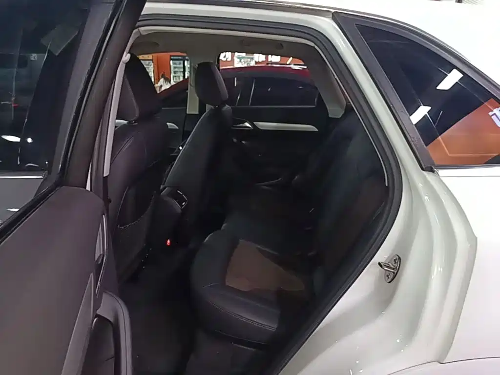 Audi Q3 — миниатюра 17