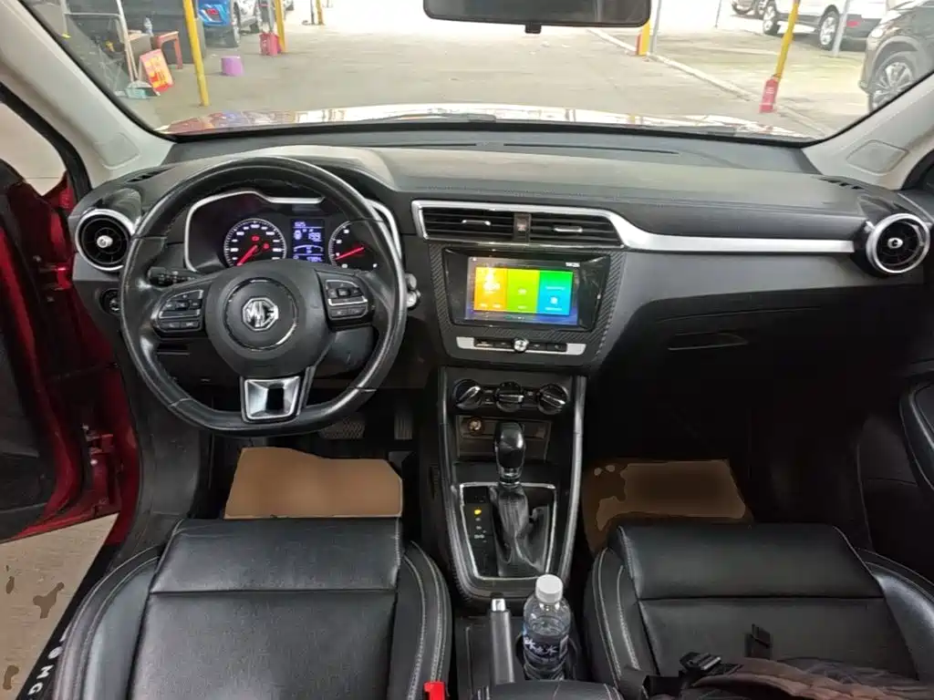 MG ZS — миниатюра 10