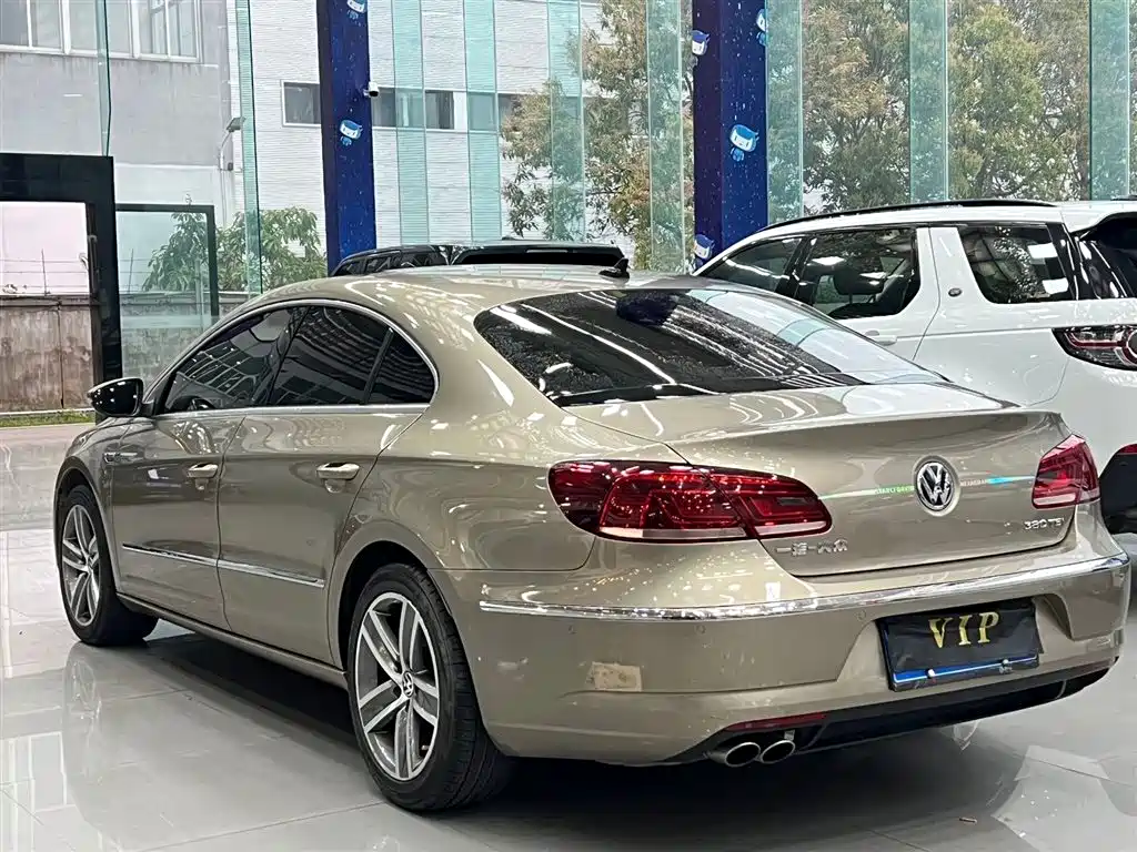 Volkswagen FAW - Passat CC CC 2016 1.8TSI Luxury