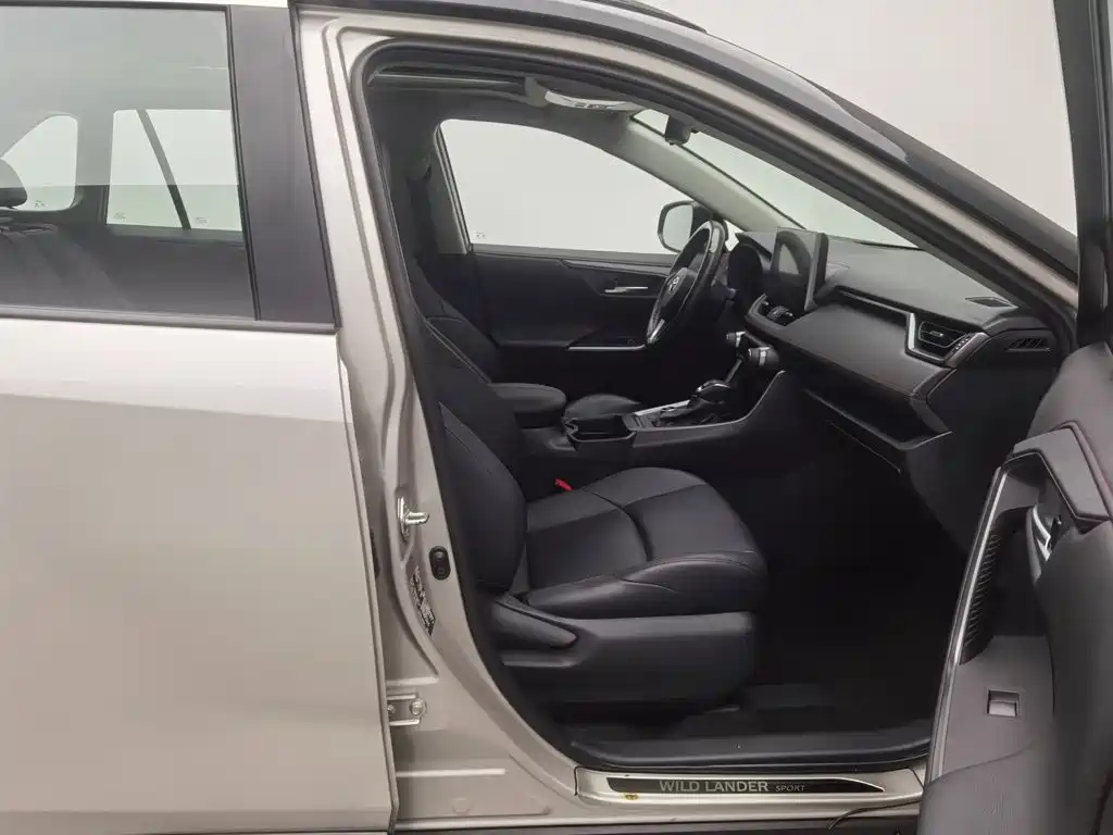 Toyota Wildlander New Energy — миниатюра 23