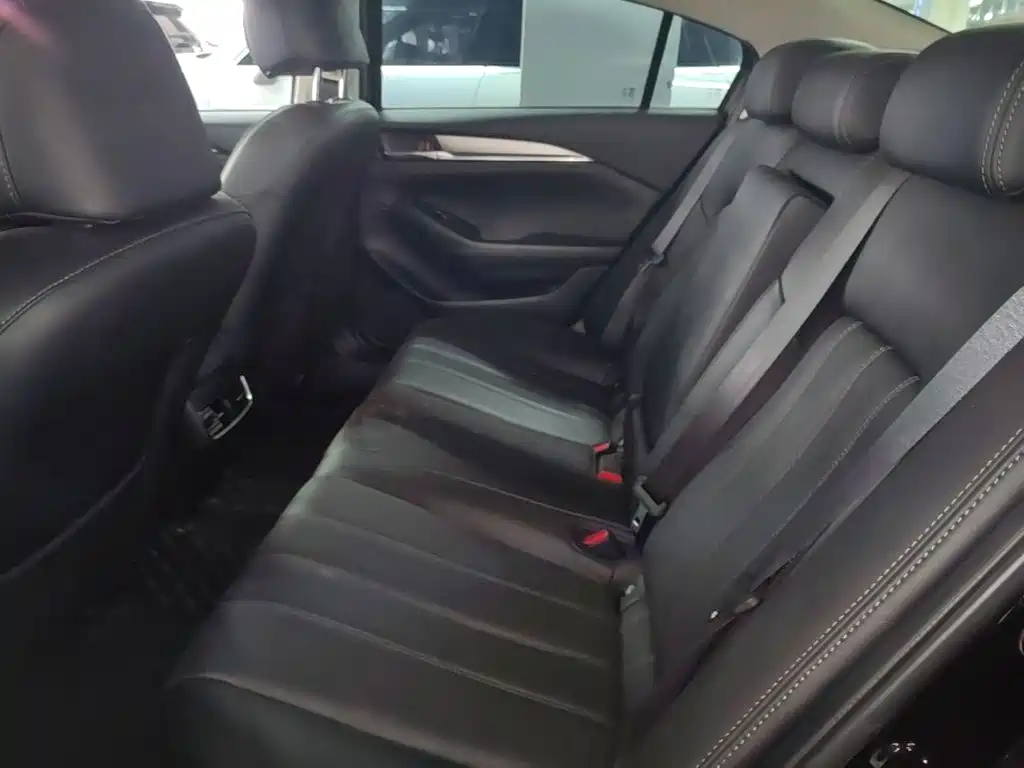 Mazda Atenza — миниатюра 17