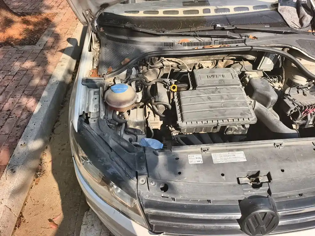 Volkswagen Jetta — миниатюра 18
