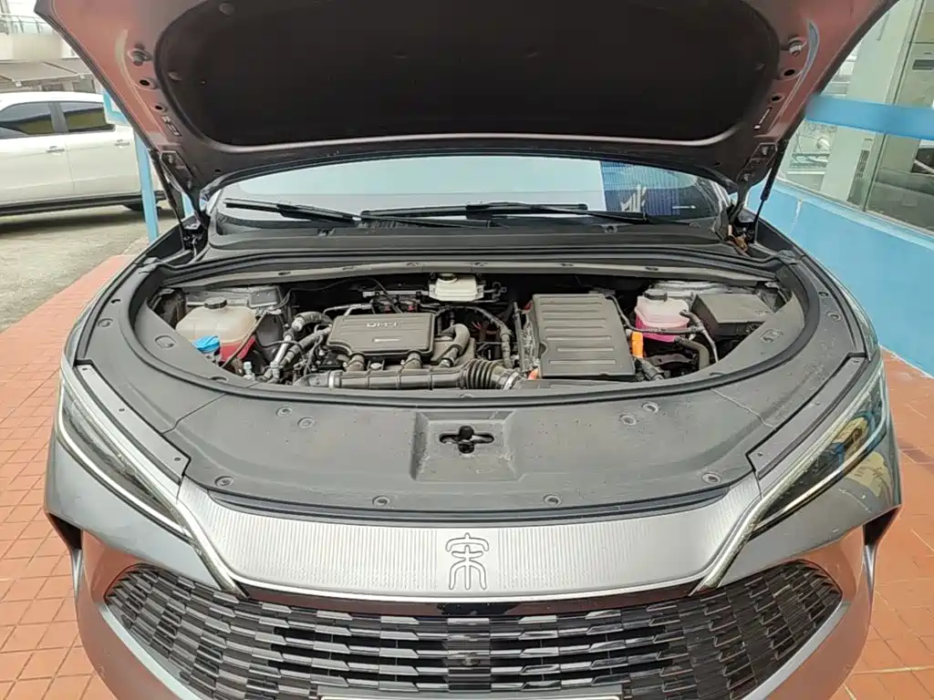 BYD L DM-i — миниатюра 20